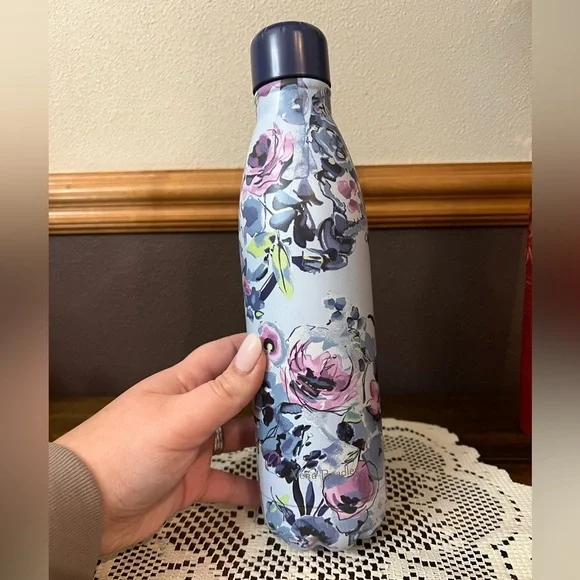 ✨NIB - Vera Bradley Fresh Cut Bouquet Stainless Steel Water Bottle✨ - Picture 5 of 9